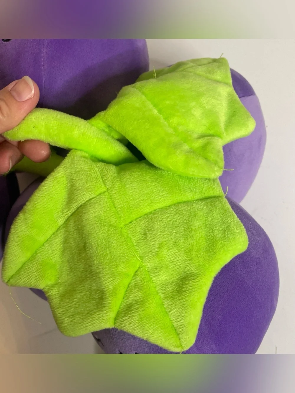 Smoochy Pals Grape Plush Pillow 17” Purple Grapevine Stuffed Fruit Cute Faces